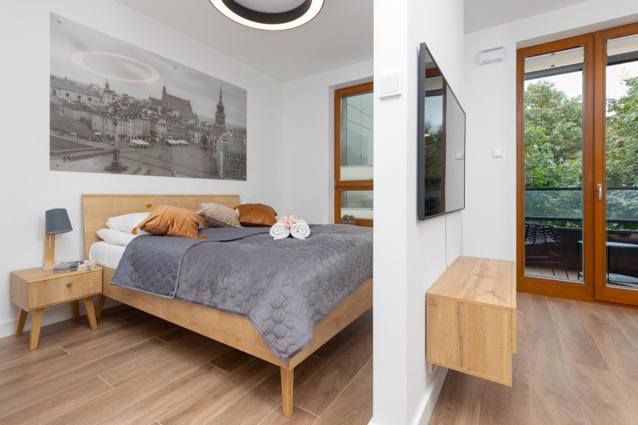 Srodmiescie Warsaw Muranow Apartments With Parking By Noclegi Renters Esterno foto