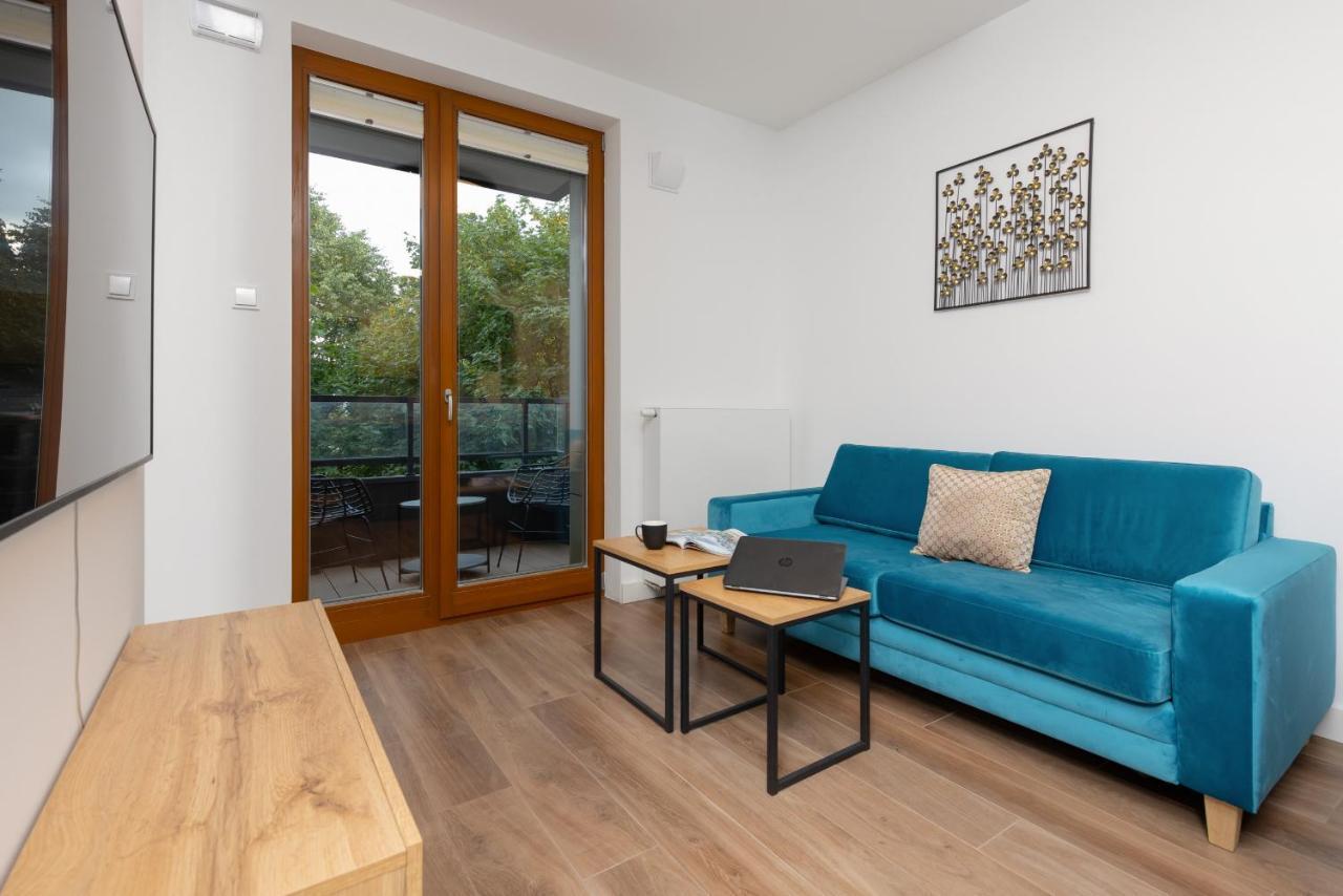 Srodmiescie Warsaw Muranow Apartments With Parking By Noclegi Renters Esterno foto