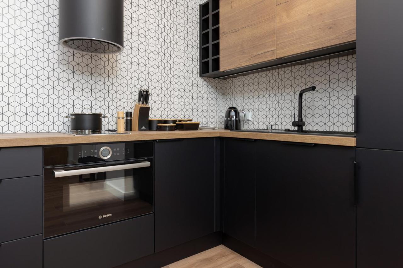 Srodmiescie Warsaw Muranow Apartments With Parking By Noclegi Renters Esterno foto