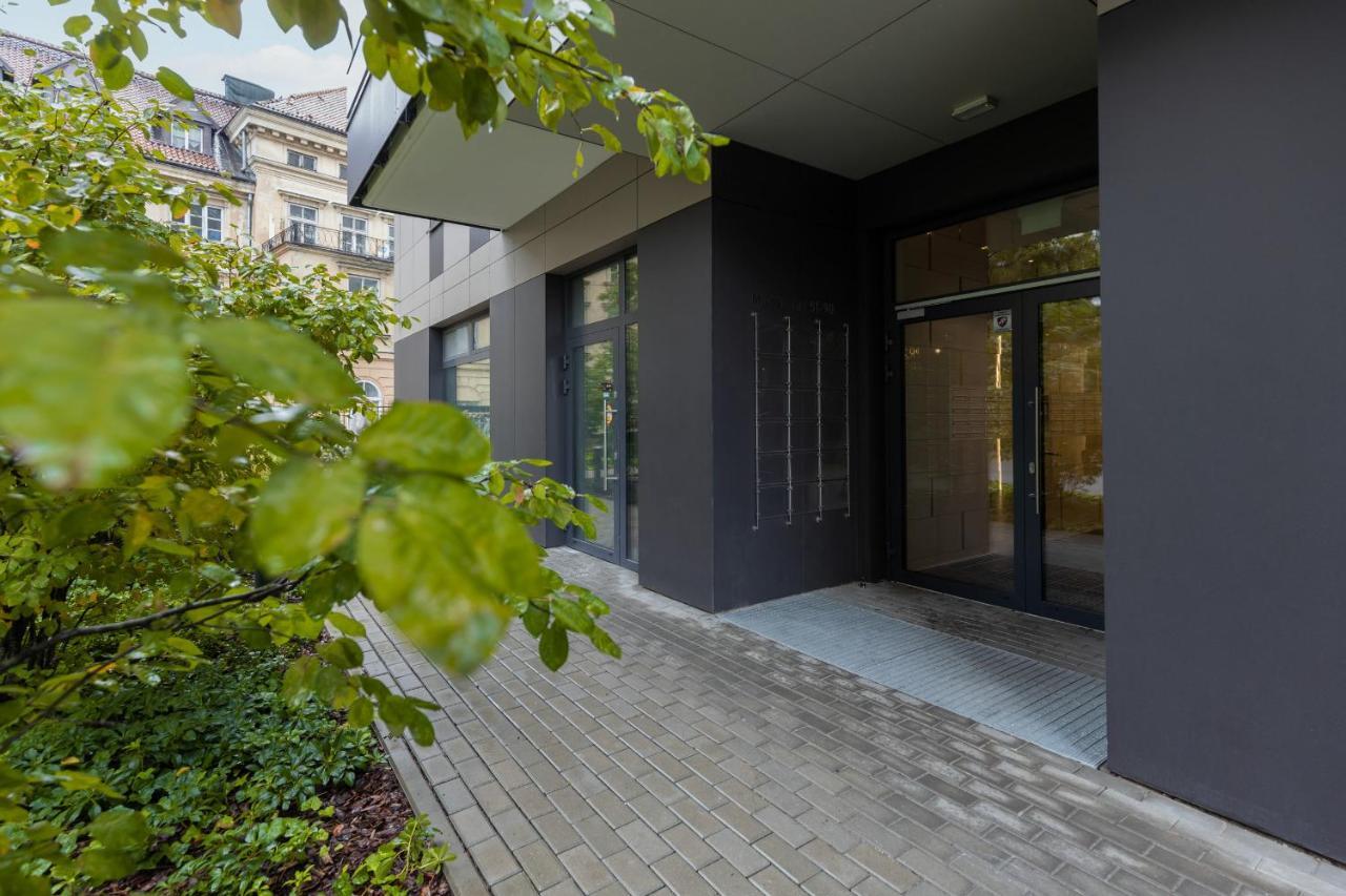 Srodmiescie Warsaw Muranow Apartments With Parking By Noclegi Renters Esterno foto