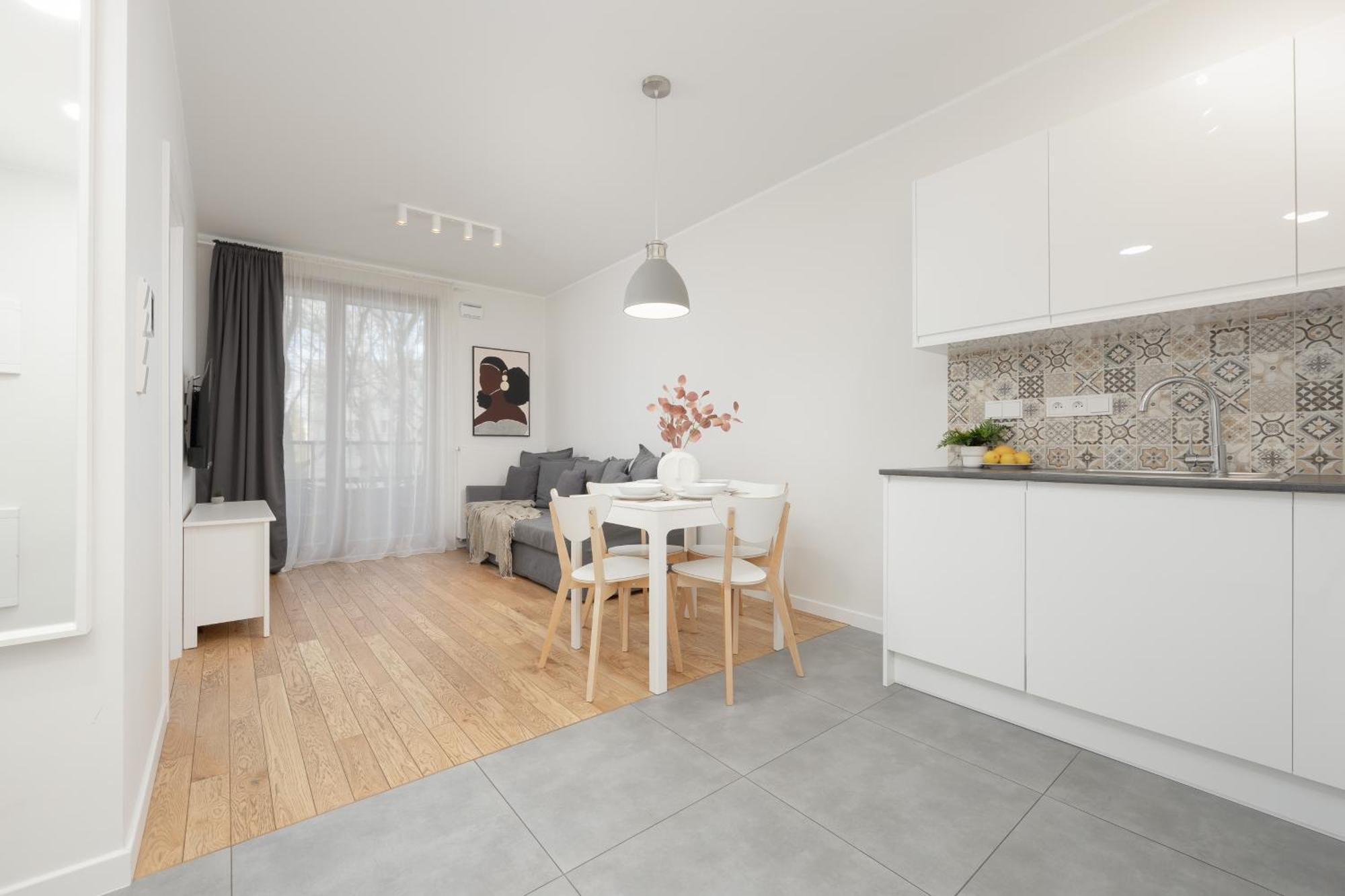 Srodmiescie Warsaw Muranow Apartments With Parking By Noclegi Renters Esterno foto